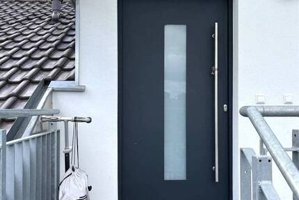 *Verträumte Dachgeschoss-Wohnung in ruhiger Lage* 2 zimmer