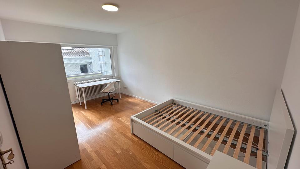 Etagenwohnung Waghäusel - 3 Zimmer, 60 m&sup2;, 400&euro; | Angebot:25654070