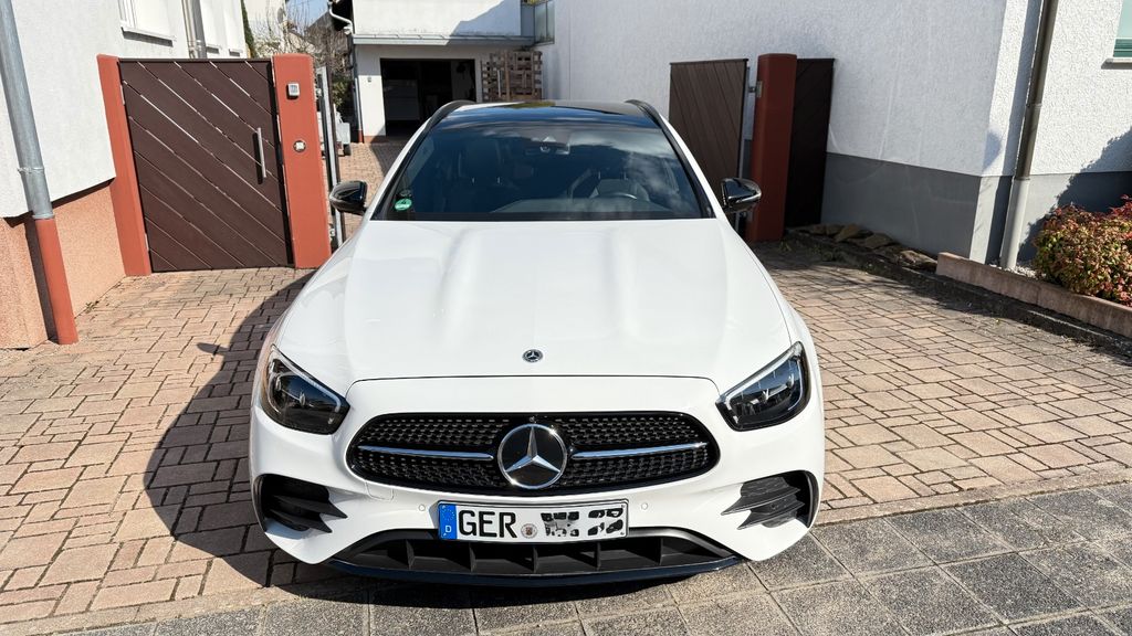 Mercedes-Benz E 220 66.000 km 40.500 &euro; Hagenbach 76767