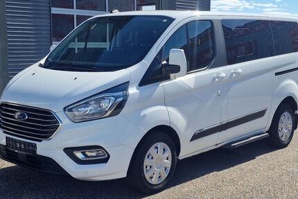Ford Tourneo Custom 60.000 km 31.499 € Landau 76829