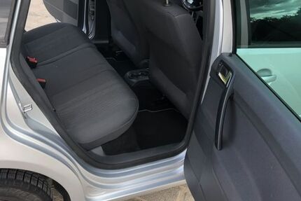 VW Polo 87.600 km 4.999 € Au am Rhein 76474