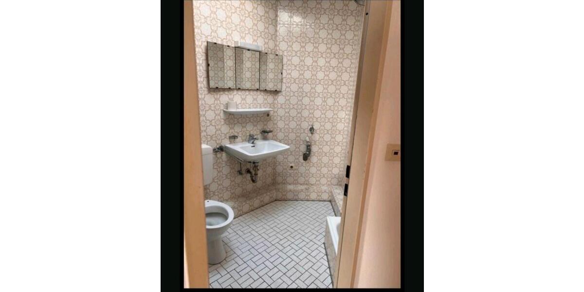 Etagenwohnung Pforzheim Nordstadt - 1 Zimmer, 32 m&sup2;, 450&euro; | Angebot:25719325