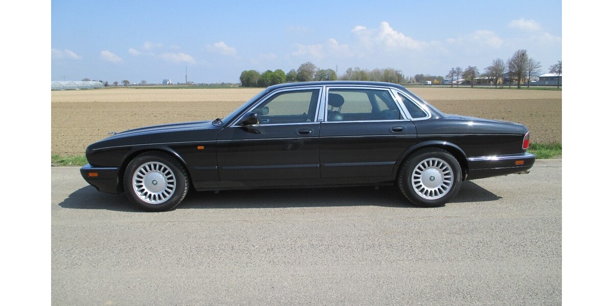 Jaguar X-Type 203.000 km 4.450 &euro; Knittelsheim 76879