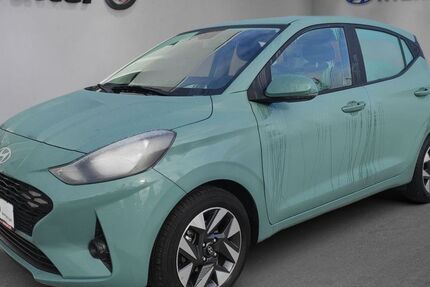 Hyundai i10 12.500 km 13.990 € Pforzheim 75177