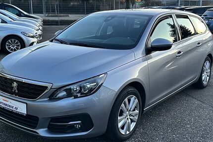 Peugeot 308 175.497 km 9.996 &euro; Gernsbach 76593