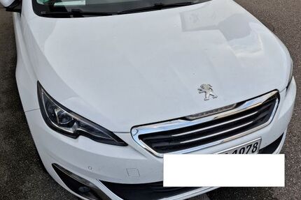 Peugeot 308 108.800 km 8.590 € Kämpfelbach 75236
