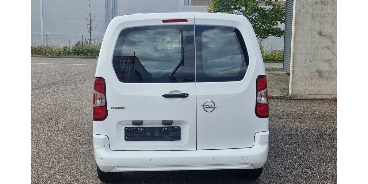 Opel Combo 1.5 D Cargo XL 3 Sitze Klima 49.000 km 16.998 &euro; Landau 76829