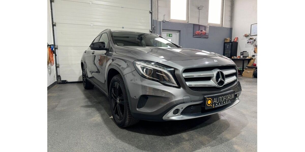 Mercedes-Benz GLA 200 135.000 km 16.490 &euro; Knittlingen 75438