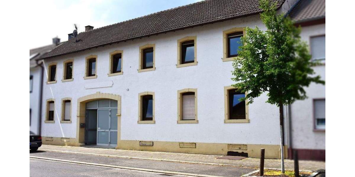 Bieterverfahren Gutshaus in Huttenheim: 7 Zimmer 3 Bäder EBK Sauna Pool großer Garten Gästeapartment 7 zimmer