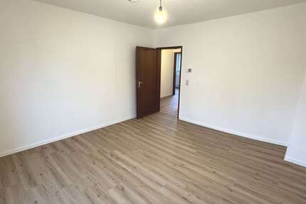 Wohnung Pforzheim Weststadt - 2 Zimmer, 49 m&sup2;, 495&euro; | Angebot:25105405