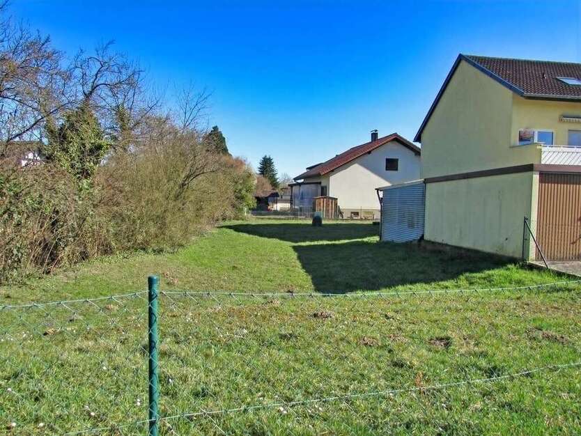 Grundstück zu verkaufen in Bad Schönborn 250.000 € 692 m²