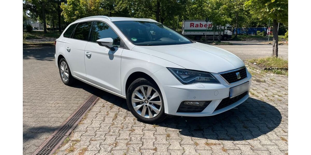 Seat Leon 206.000 km 10.600 &euro; Karlsruhe 76189