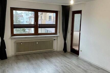 1-Zimmer-Wohnung mit Einbauküche & Stellplatz 1 zimmer