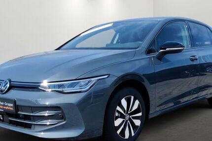 VW Golf 4.900 km 29.750 &euro; Germersheim 76726