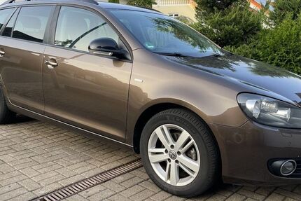 VW Golf 208.000 km 3.200 € Graben Neudorf 76676