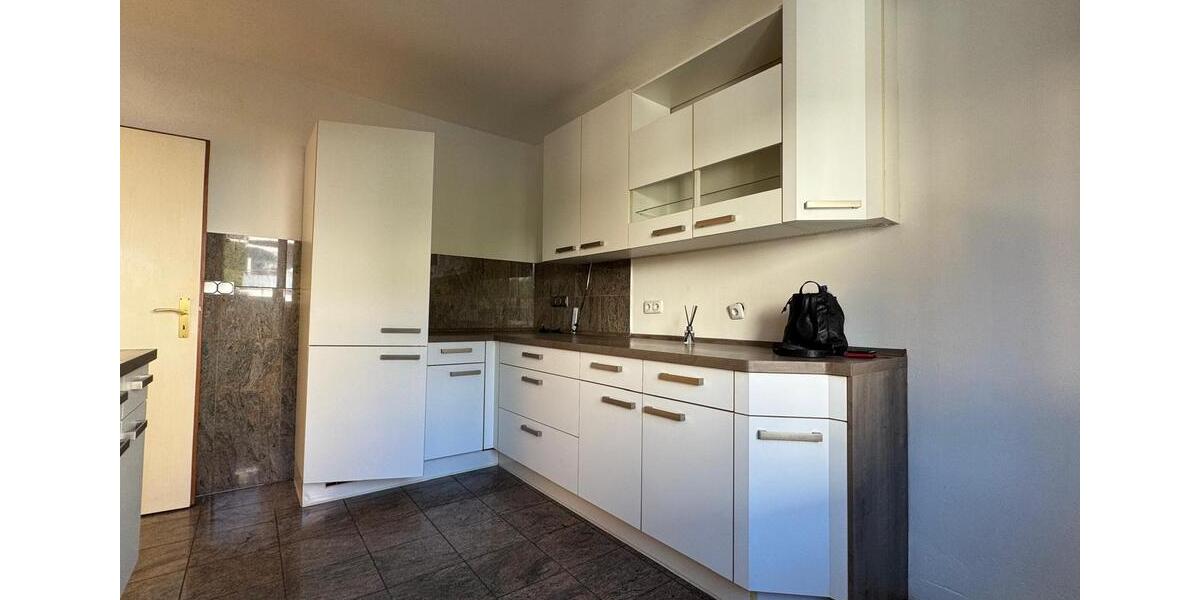 Mehrfamilienhaus, Wohnhaus Pforzheim - 9 Zimmer, 293 m&sup2;, 750.000&euro; | Angebot:27098154