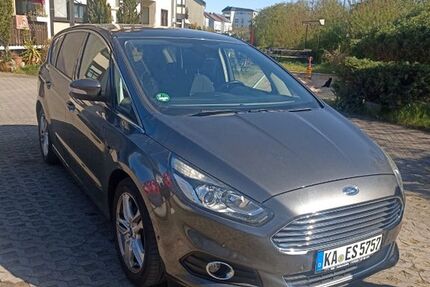 Ford S-Max 142.200 km 12.800 € Forst 76694