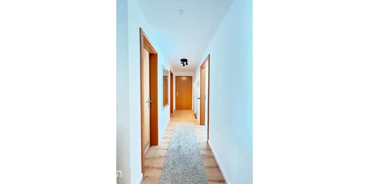 Etagenwohnung Ettlingen - 4 Zimmer, 93 m&sup2;, 1.200&euro; | Angebot:26414138