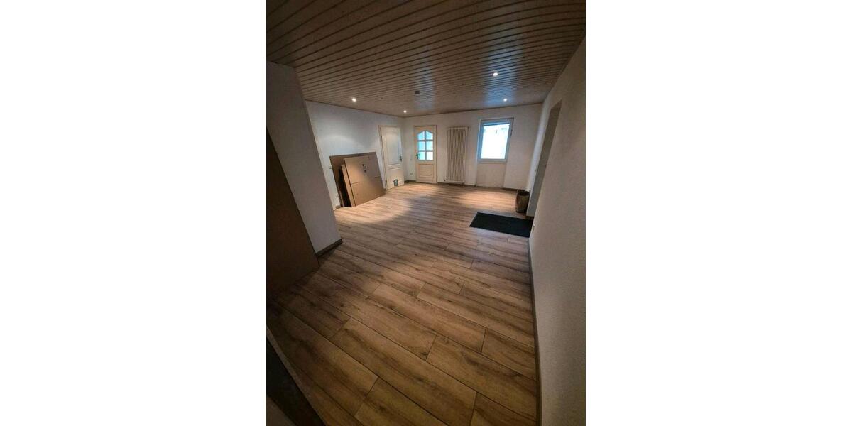 Einfamilienhaus Kämpfelbach - 8 Zimmer, 186 m&sup2;, 539.000&euro; | Angebot:24819833
