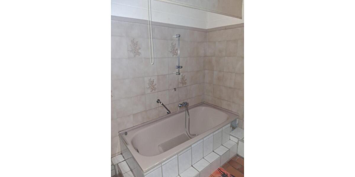 Doppelhaushälfte Stutensee - 3 Zimmer, 100 m&sup2;, 310.000&euro; | Angebot:27081444