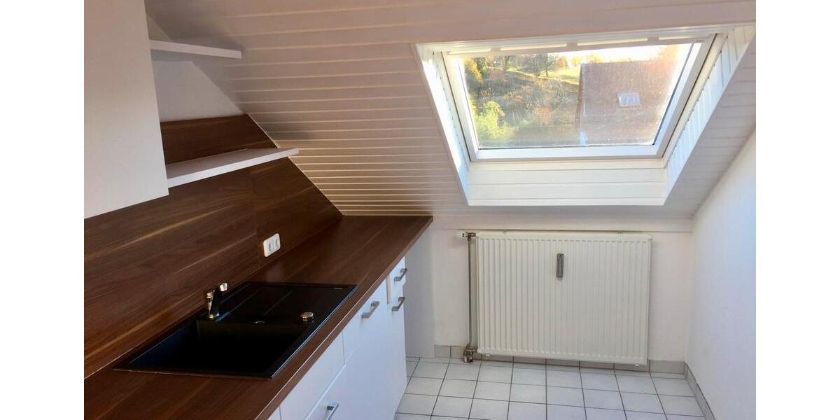 Dachgeschoßwohnung Baden-Baden Balg - 2.5 Zimmer, 83 m&sup2;, 260.000&euro; | Angebot:26941734