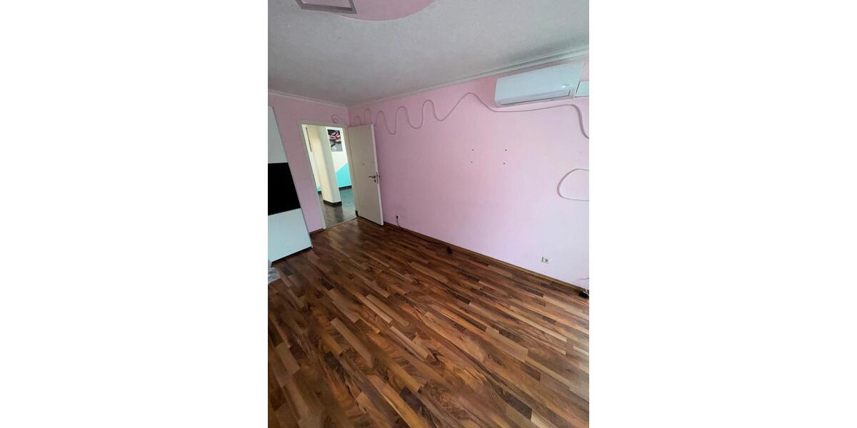 Etagenwohnung Stutensee - 3 Zimmer, 83 m&sup2;, 299.999&euro; | Angebot:27122395