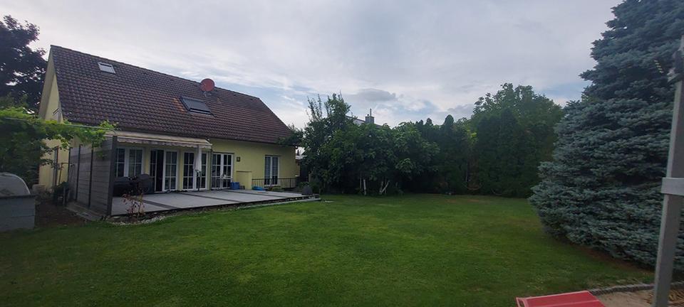 Einfamilienhaus Karlsruhe Neureut - 8 Zimmer, 200 m&sup2;, 998.000&euro; | Angebot:25332786