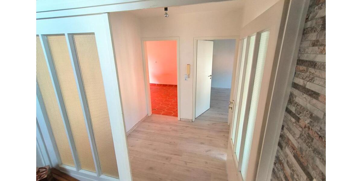 Erdgeschoßwohnung Stutensee - 3 Zimmer, 78 m&sup2;, 1.300&euro; | Angebot:26411689