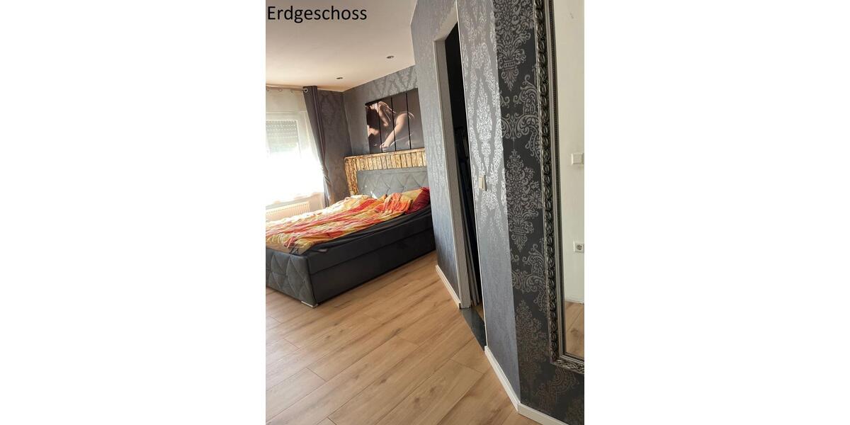 Mehrfamilienhaus, Wohnhaus Eggenstein-Leopoldshafen Leopoldshafen - 10 Zimmer, 265 m&sup2;, 755.000&euro; | Angebot:24592835