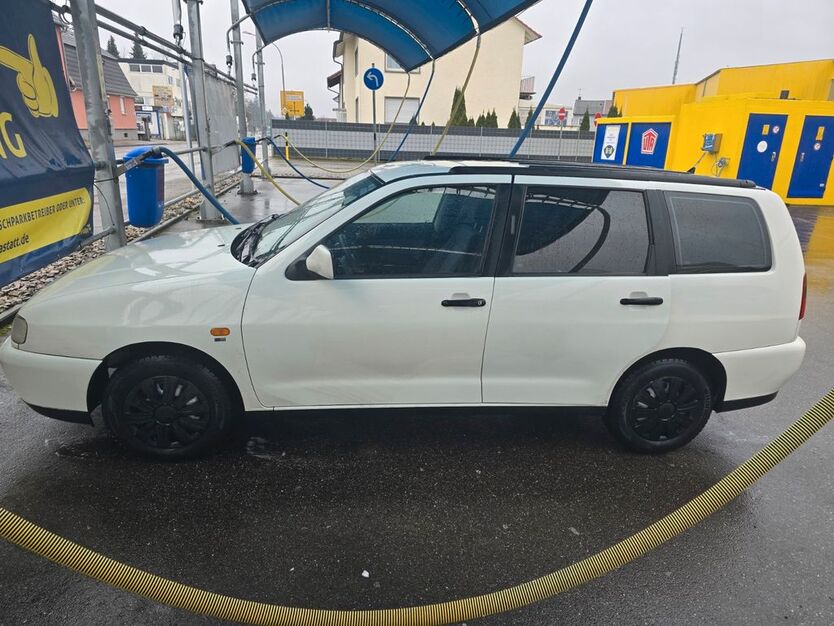 Seat Cordoba 222.230 km 999 € Rastatt 76437