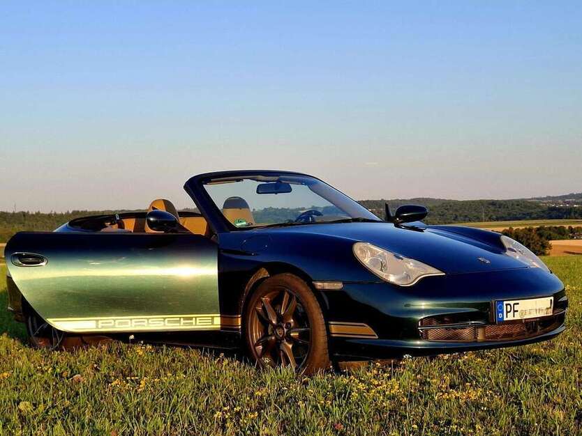 996