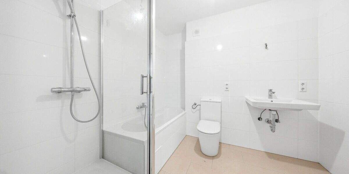 Etagenwohnung Karlsruhe Innenstadt-West - 3 Zimmer, 97 m&sup2;, 1.225&euro; | Angebot:25802570