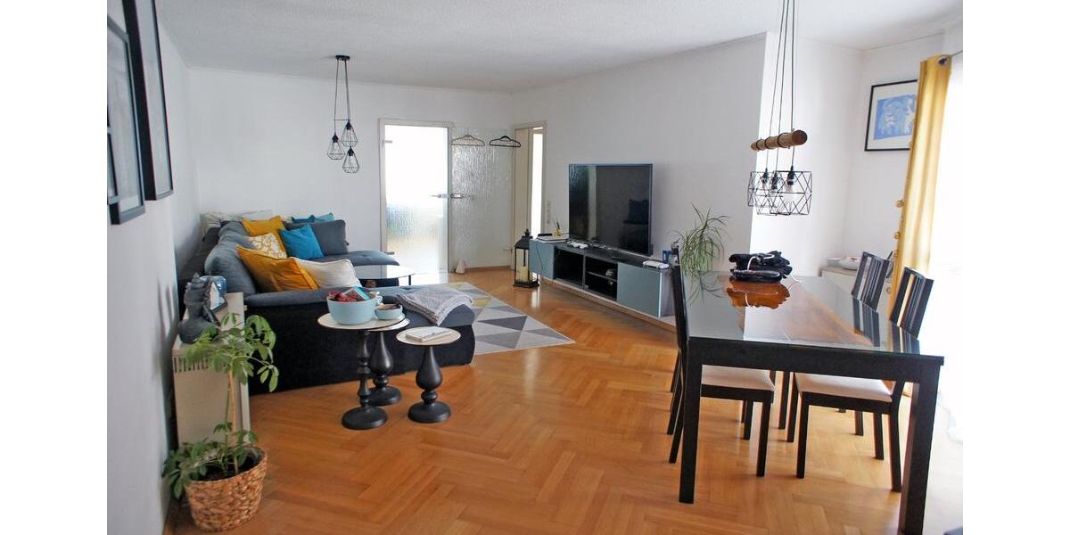 Etagenwohnung Bretten - 3.5 Zimmer, 94 m&sup2;, 710&euro; | Angebot:26401008
