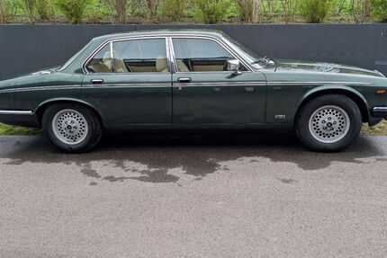 Jaguar XJ12 81.920 km 10.000 &euro; Neuenbürg-Arnbach 75305
