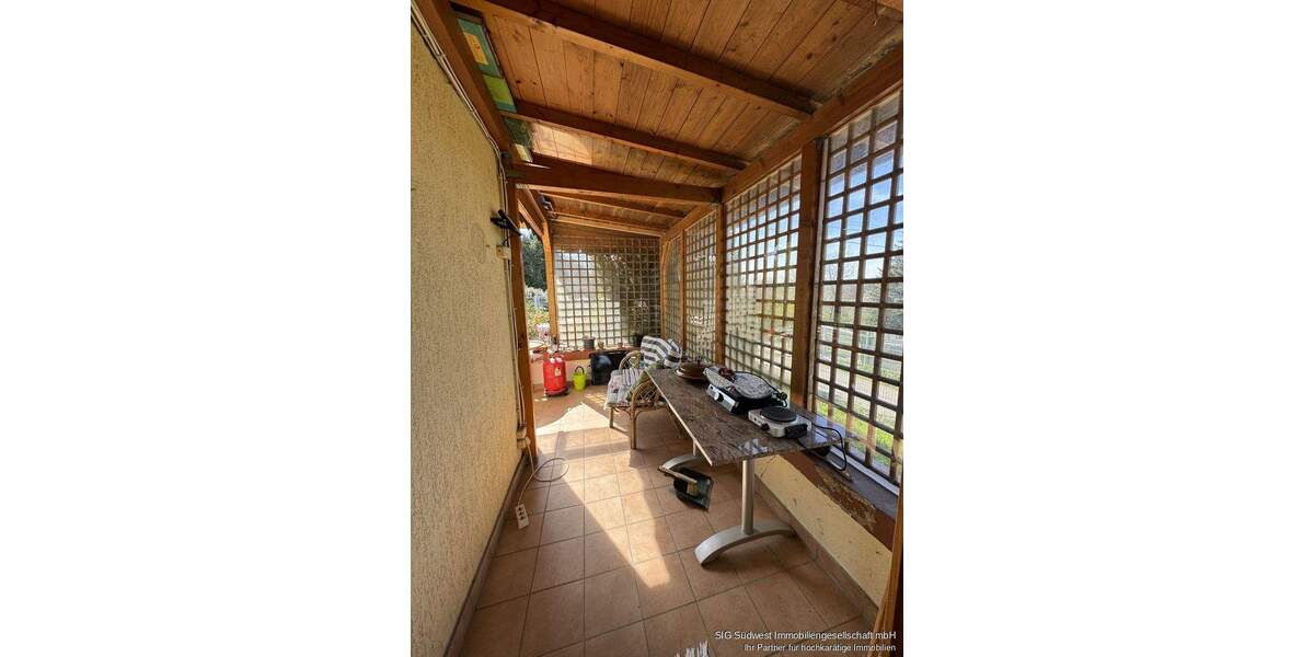 Bungalow Pforzheim Nordweststadt - 3 Zimmer, 82 m&sup2;, 349.000&euro; | Angebot:25775174