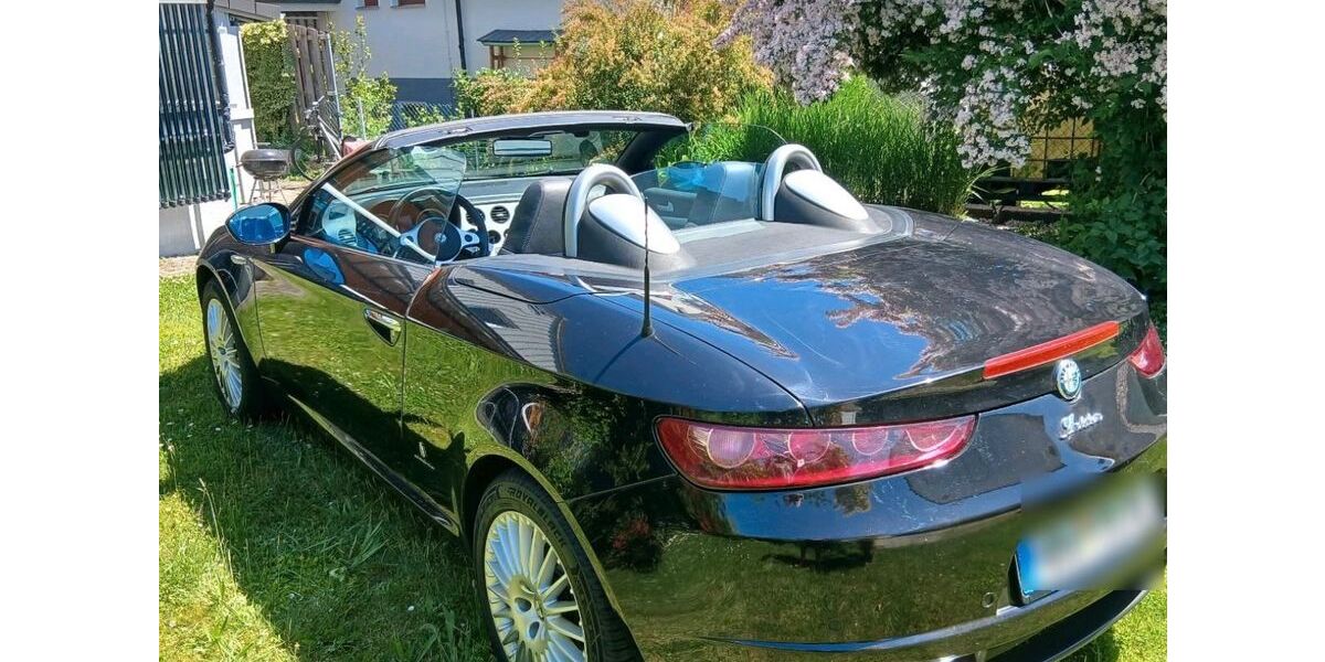 Alfa Romeo Spider 130.000 km 10.500 &euro; Bad Herrenalb 76332