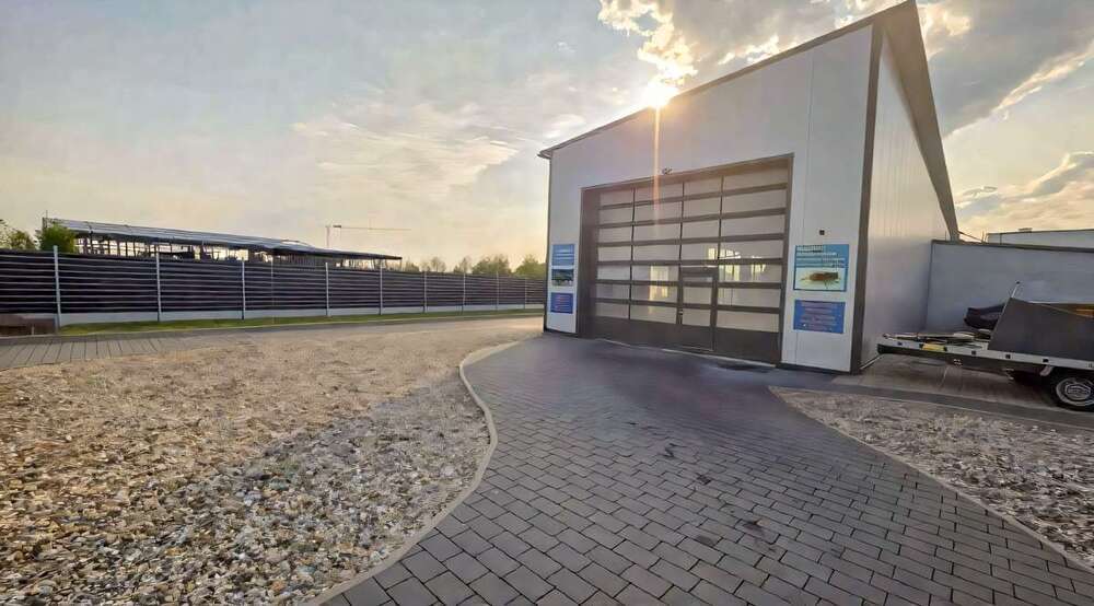 Halle in Rheinstetten Mörsch 2.950.000 € 219.5 m²