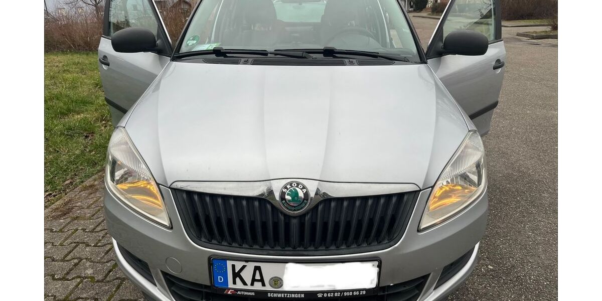 Skoda Fabia 146.000 km 4.699 &euro; Bruchsal 76646