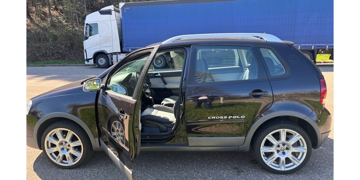 VW Polo 118.000 km 5.800 &euro; Gaggenau 76571