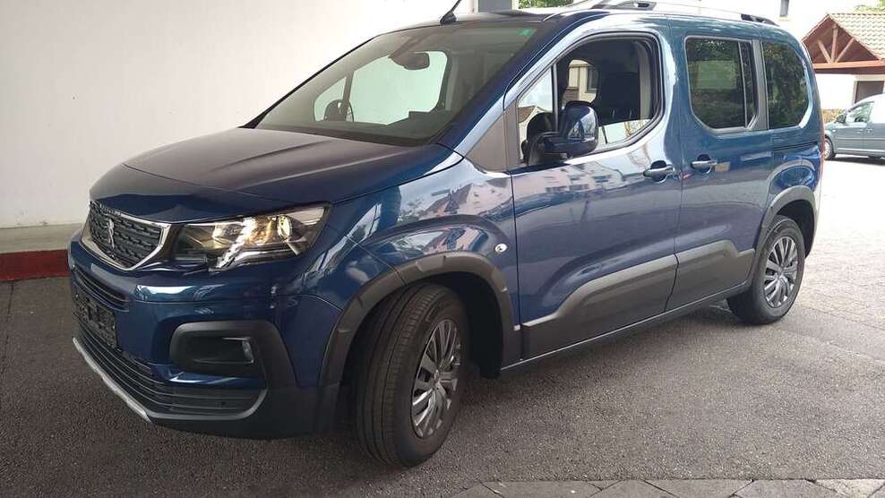 Peugeot Rifter 111.000 km 17.500 € Karlsruhe 76131