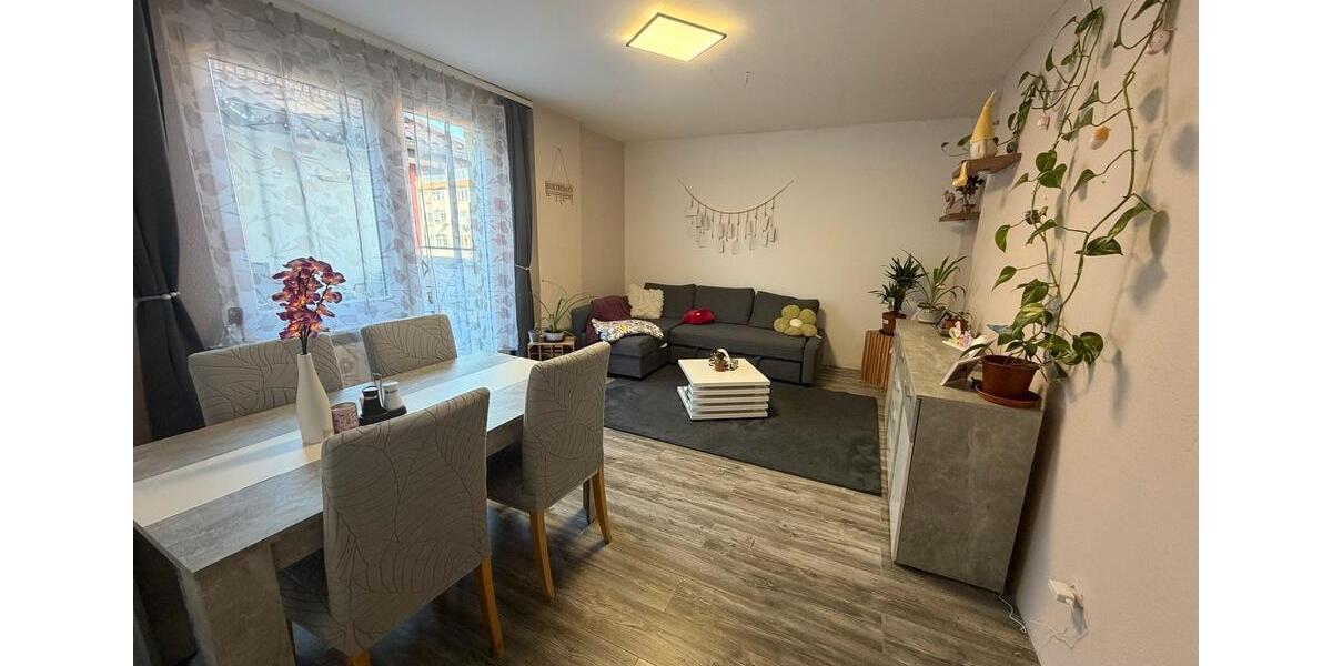 Terrassenwohnung Pforzheim Nordstadt - 3 Zimmer, 80 m&sup2;, 1.050&euro; | Angebot:26341212