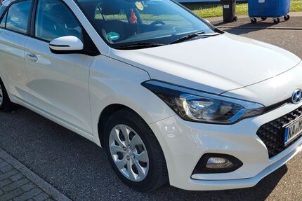 Hyundai i20 47.000 km 9.980 &euro; Malsch 76316