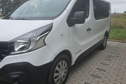 Renault Trafic 95.000 km 17.799 € Lustadt 67363