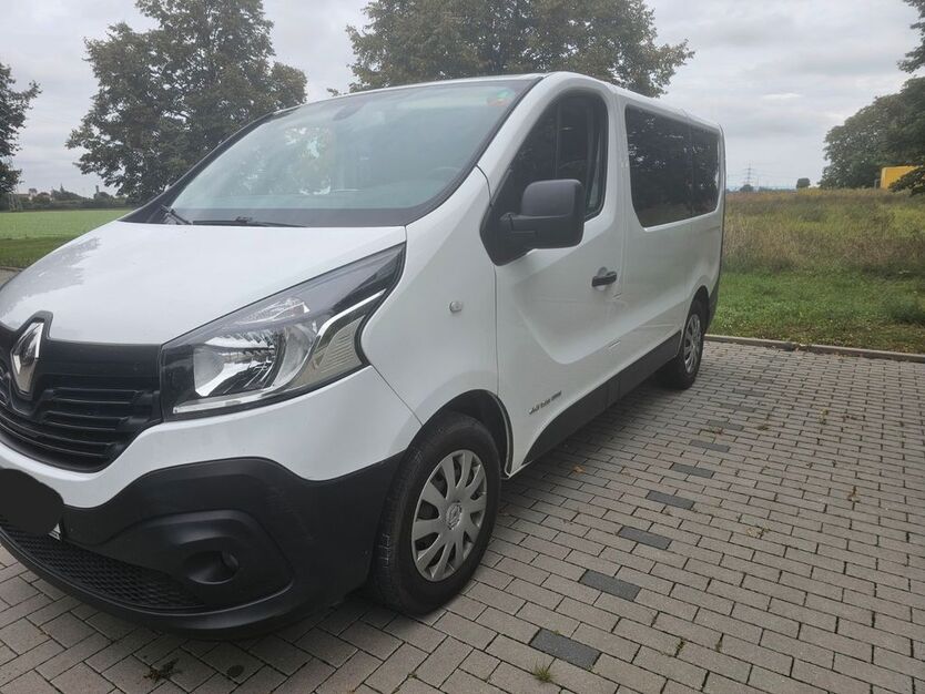 Renault Trafic 95.000 km 17.799 € Lustadt 67363