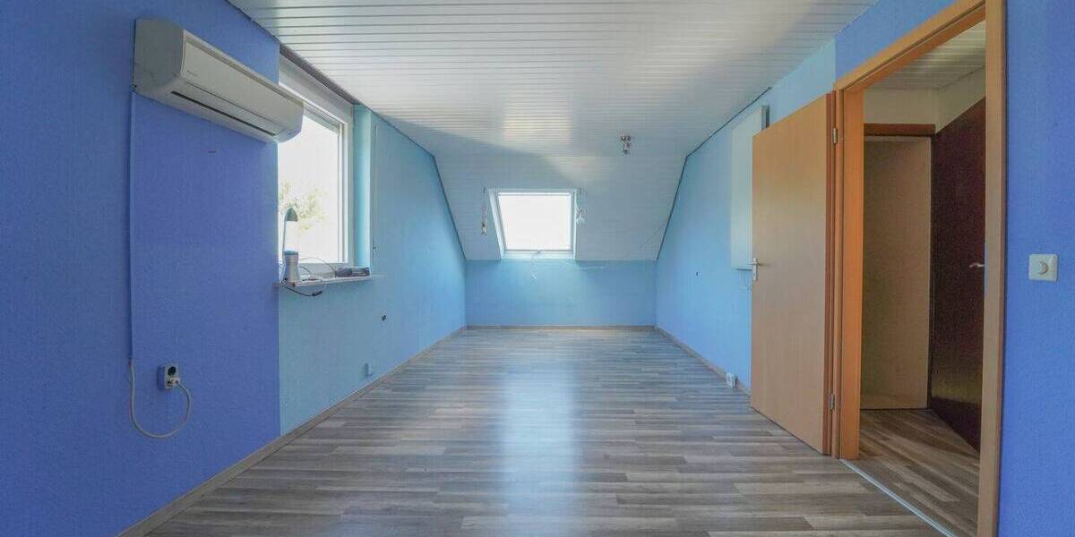 Einfamilienhaus Karlsruhe / Durlach Durlach - 6 Zimmer, 230 m&sup2;, 699.000&euro; | Angebot:26402008
