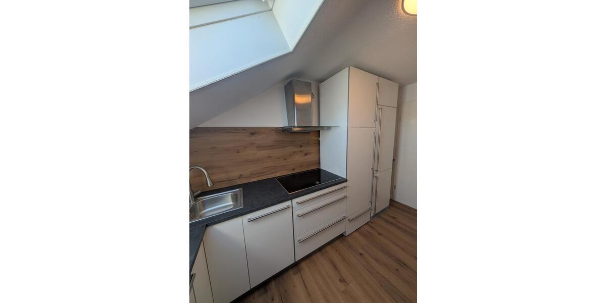 Dachgeschoßwohnung Karlsruhe Wettersbach - 5 Zimmer, 113 m&sup2;, 1.500&euro; | Angebot:26414163