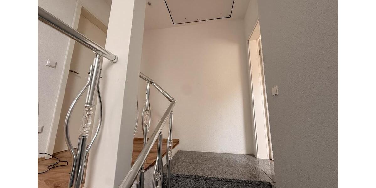 Doppelhaushälfte Rastatt - 5 Zimmer, 148 m&sup2;, 380.000&euro; | Angebot:26884058