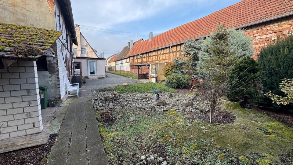 Einfamilienhaus Kandel - 7 Zimmer, 130 m&sup2;, 499.000&euro; | Angebot:26522525