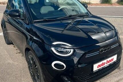 Fiat 500e 31.900 km 20.990 &euro; Rastatt 76437