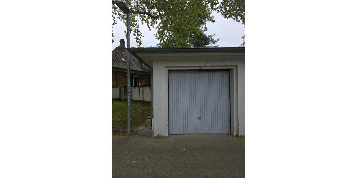 Garagen / Stellplätze Karlsruhe Südstadt - 150&euro; | Angebot:26525061